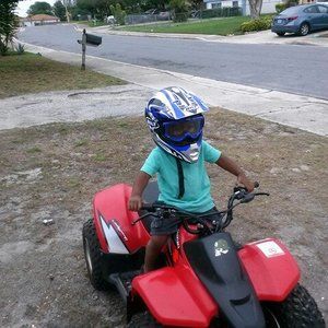 Meet your Posher, Gregory